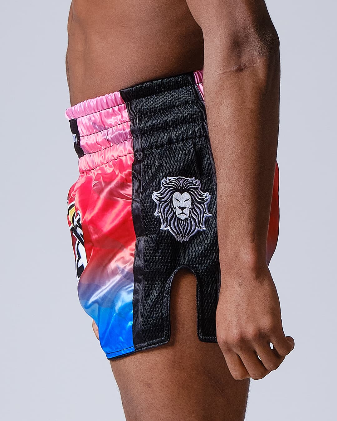 Short de Boxe Thaï ELION Raja - Rouge/Bleu - Image 2