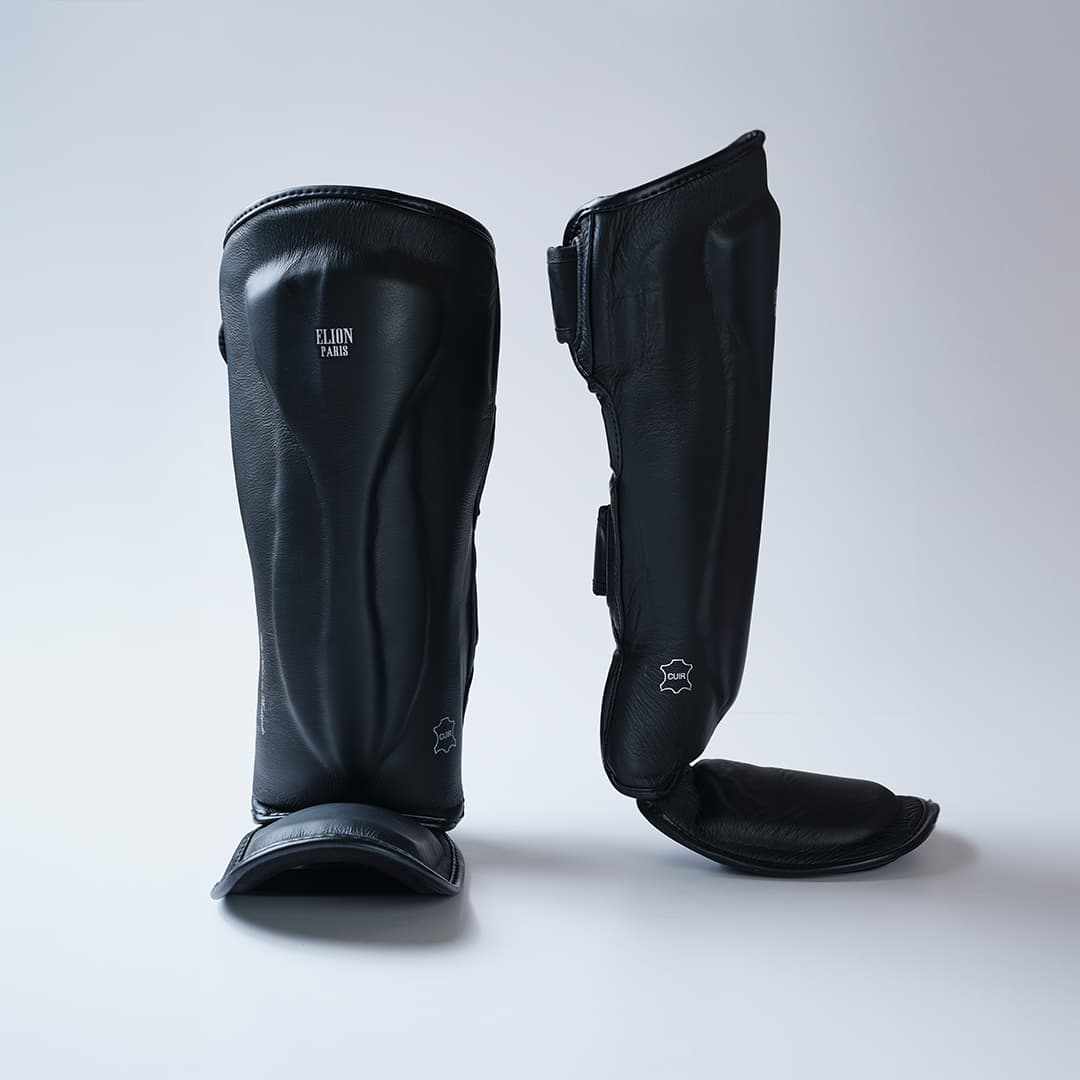 Protège-tibias & pieds ELION Paris Cuir Noir Mat